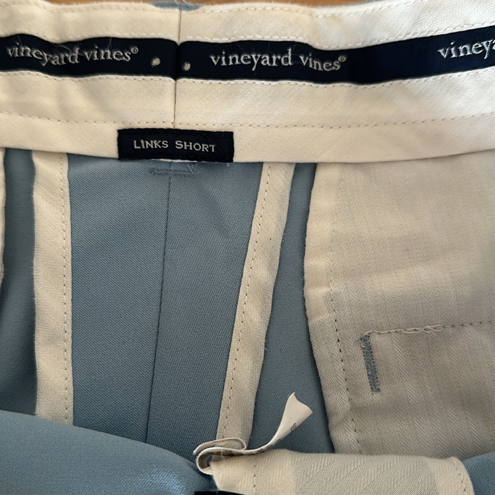🎉HP🎉 Vineyard Vines 9” Links Shorts - Picture 3 of 5